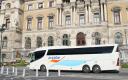 Autocar Vip class frente al ayuntamiento de Bilbao