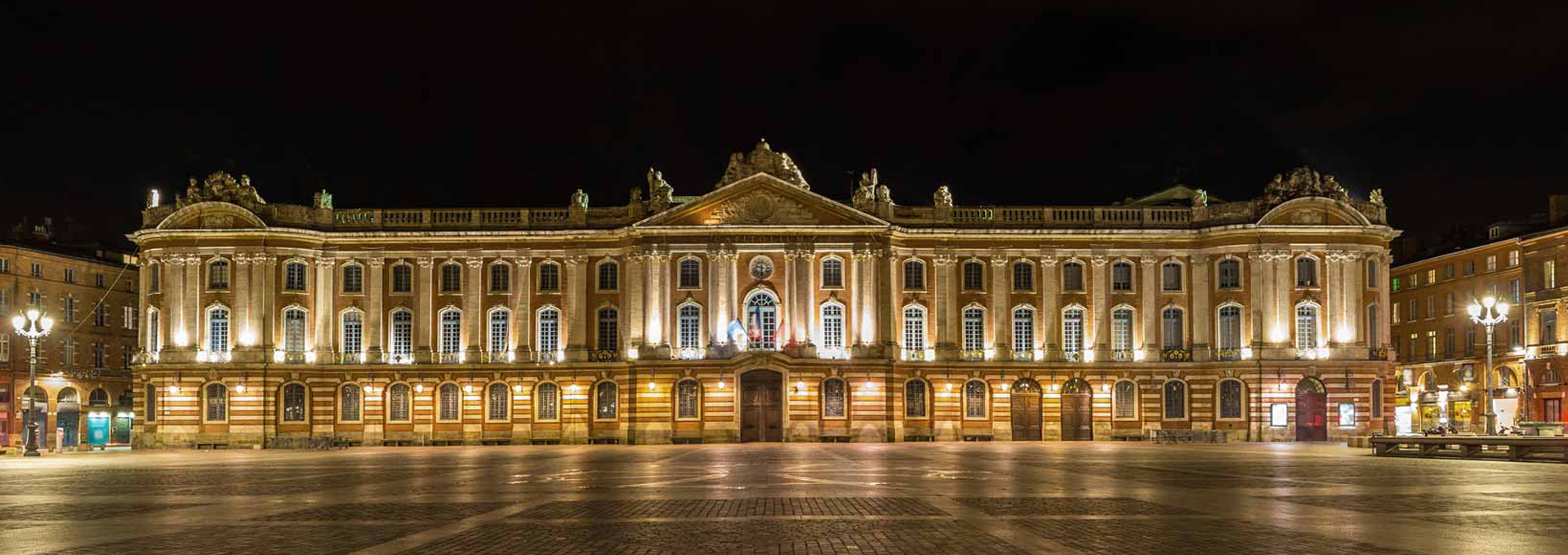 Edificio del Capitolio sede del ayuntamiento de Toulouse