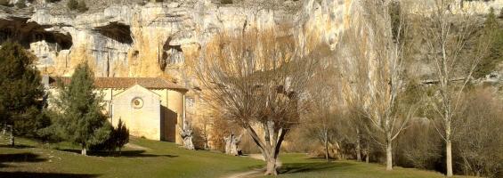 Ermita de San Bartolomé Cañón Río Lobos
